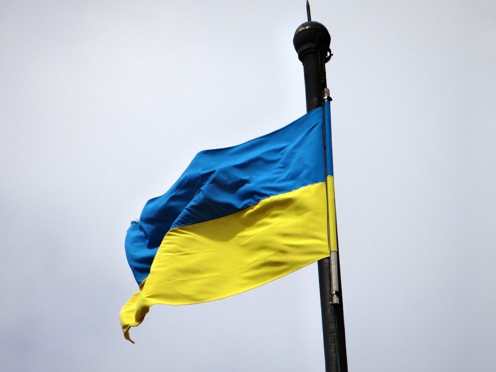 ukrainian flag, symbol, banner-2914923.jpg